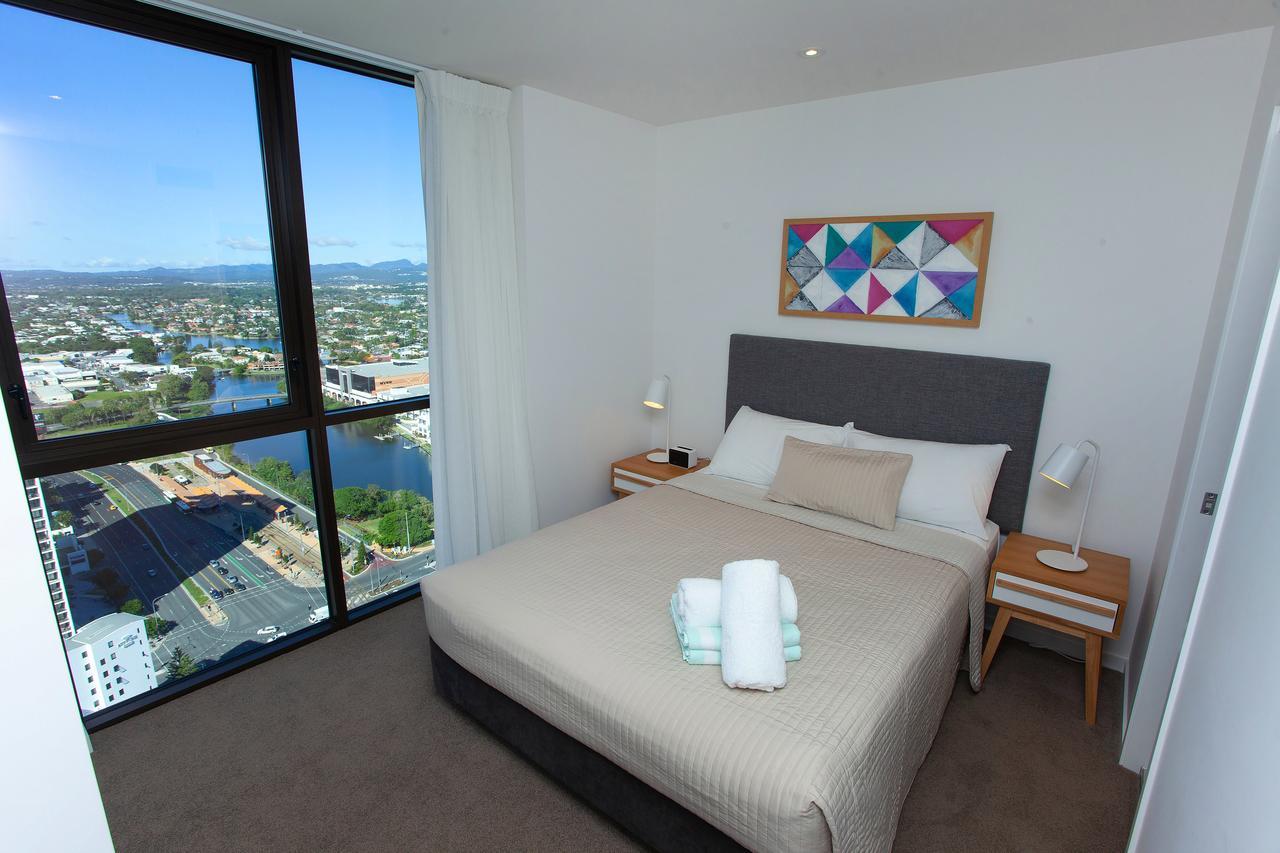 High Floor Ocean View Suites Broadbeach Gold Coast Exterior foto
