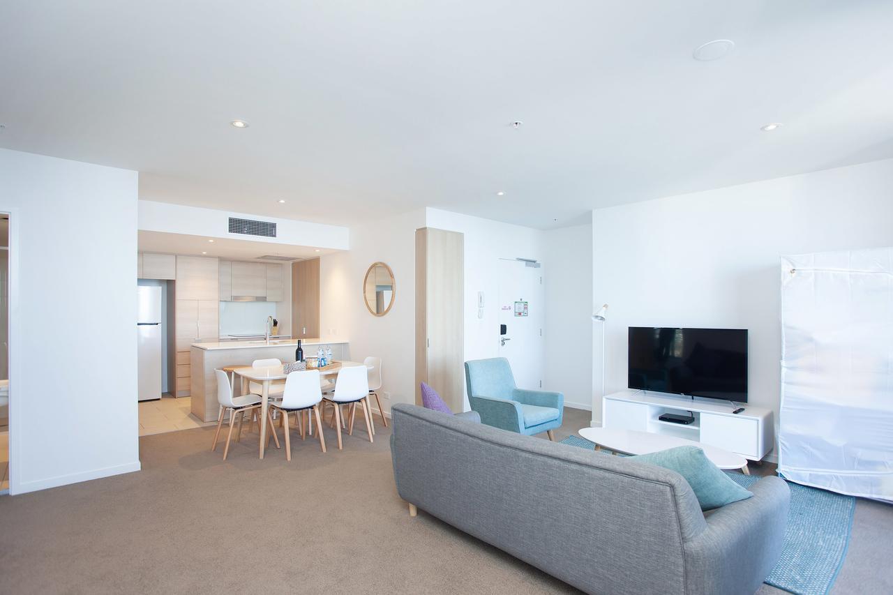 High Floor Ocean View Suites Broadbeach Gold Coast Exterior foto